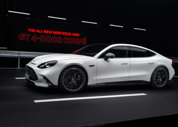 2027 Mercedes-AMG GT 63 rear taillight design and aerodynamic styling